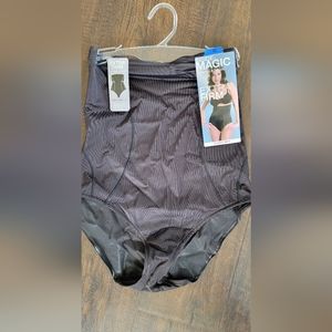 Black Hi waist brief shapewear XL Naomi & Nicole
